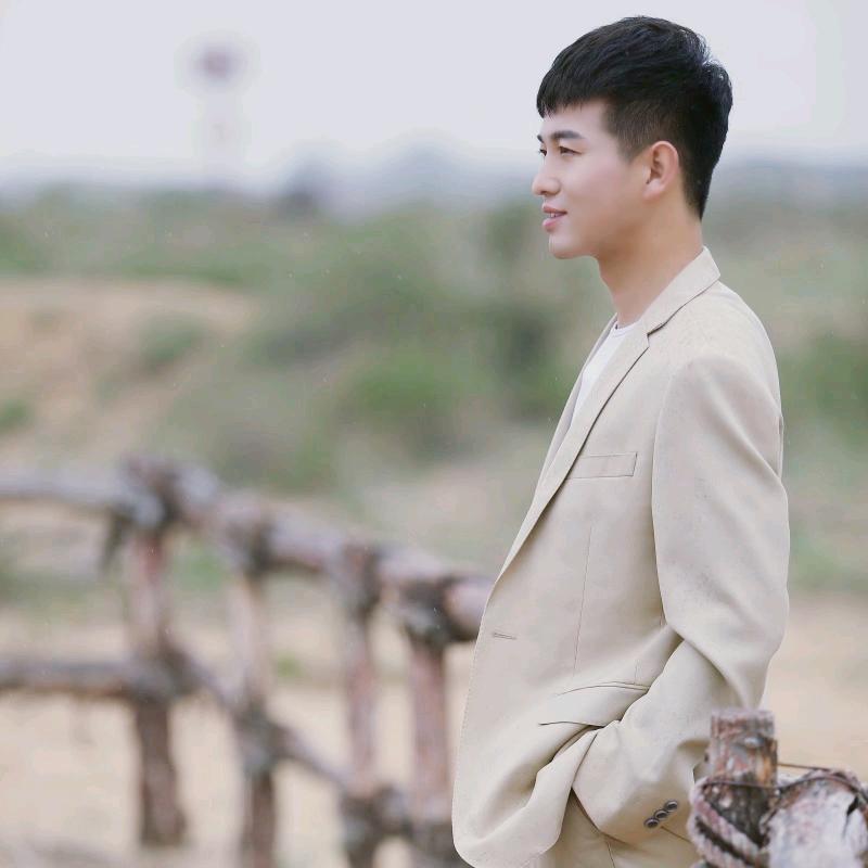 高新云墅李虎强