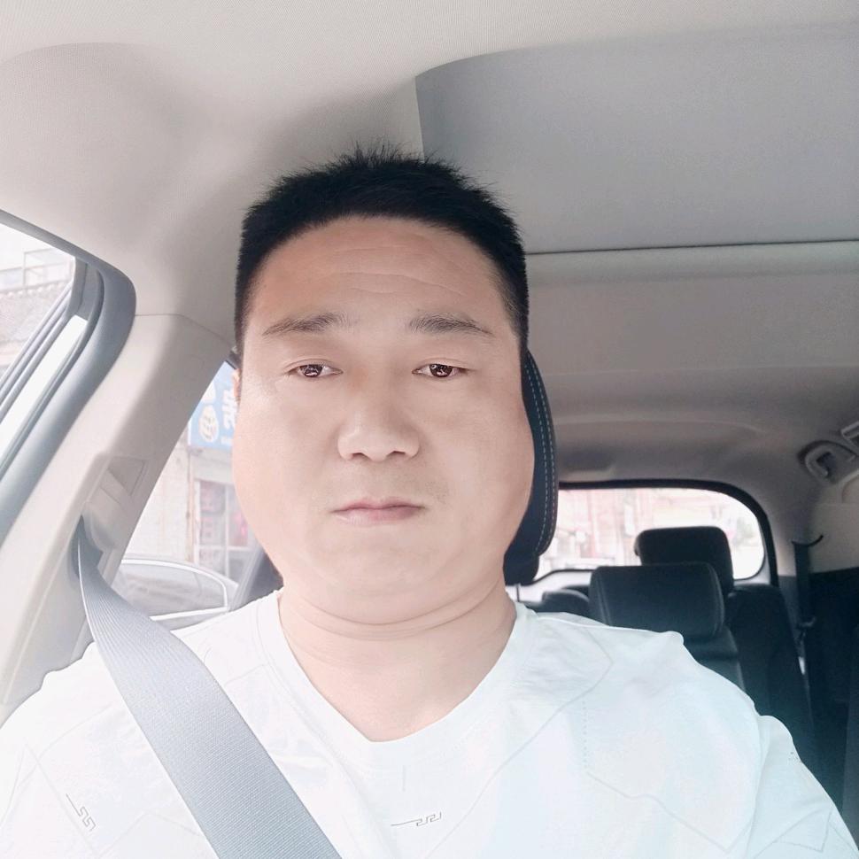 山东穆二少。