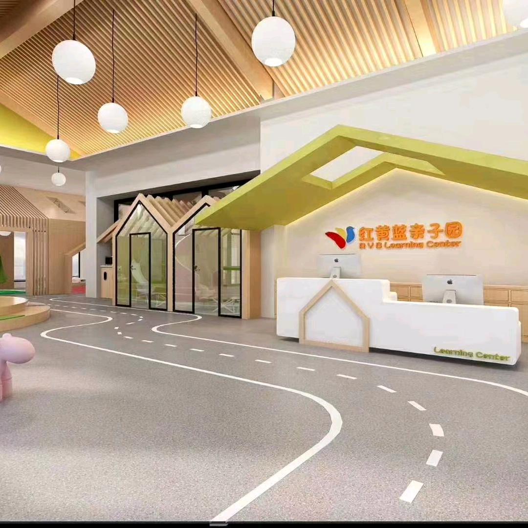 腾冲市红黄蓝亲子园叶子老师