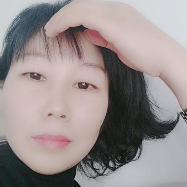 星志振动盘老板娘