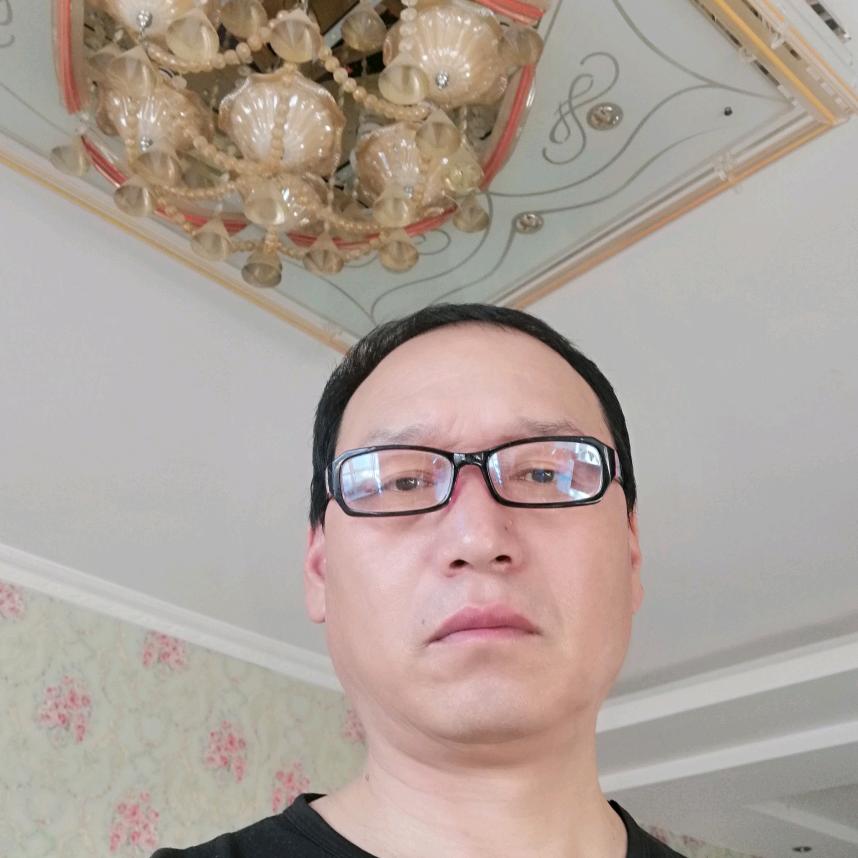 黄