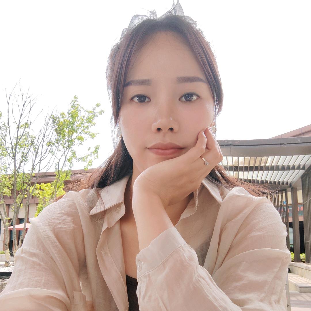 罗玲