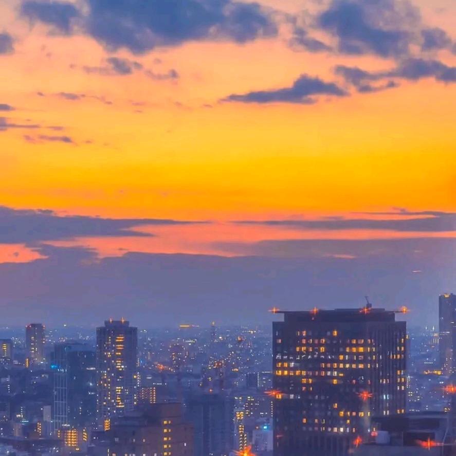 猛踹瘸子那条好腿…