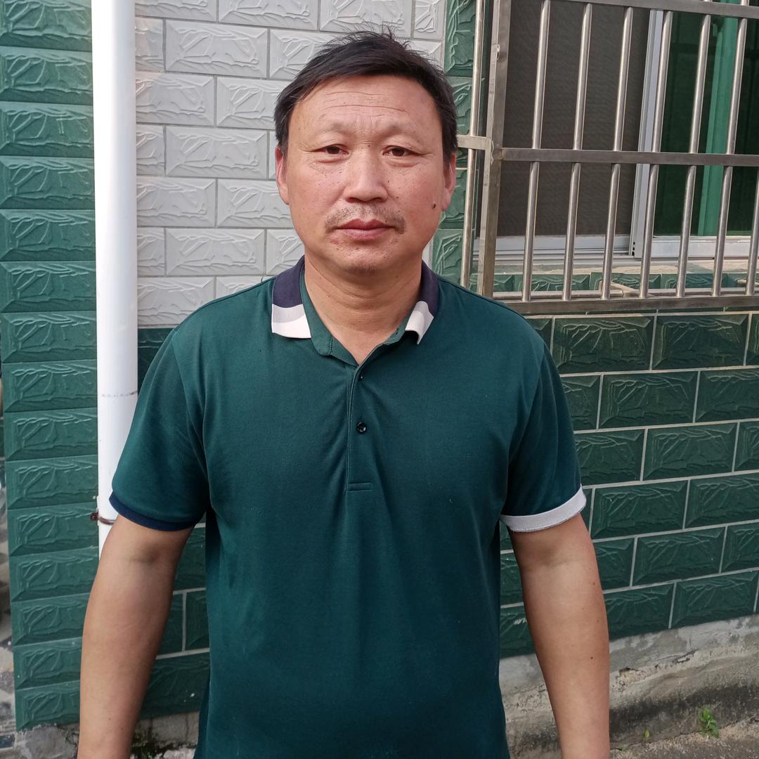 天上的云（占重良）