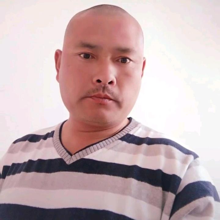 周立波