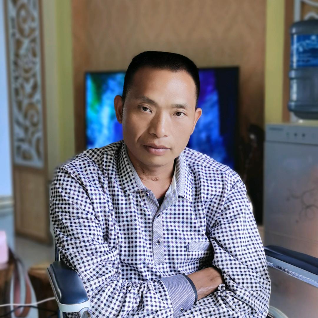 轮椅上的创业人生