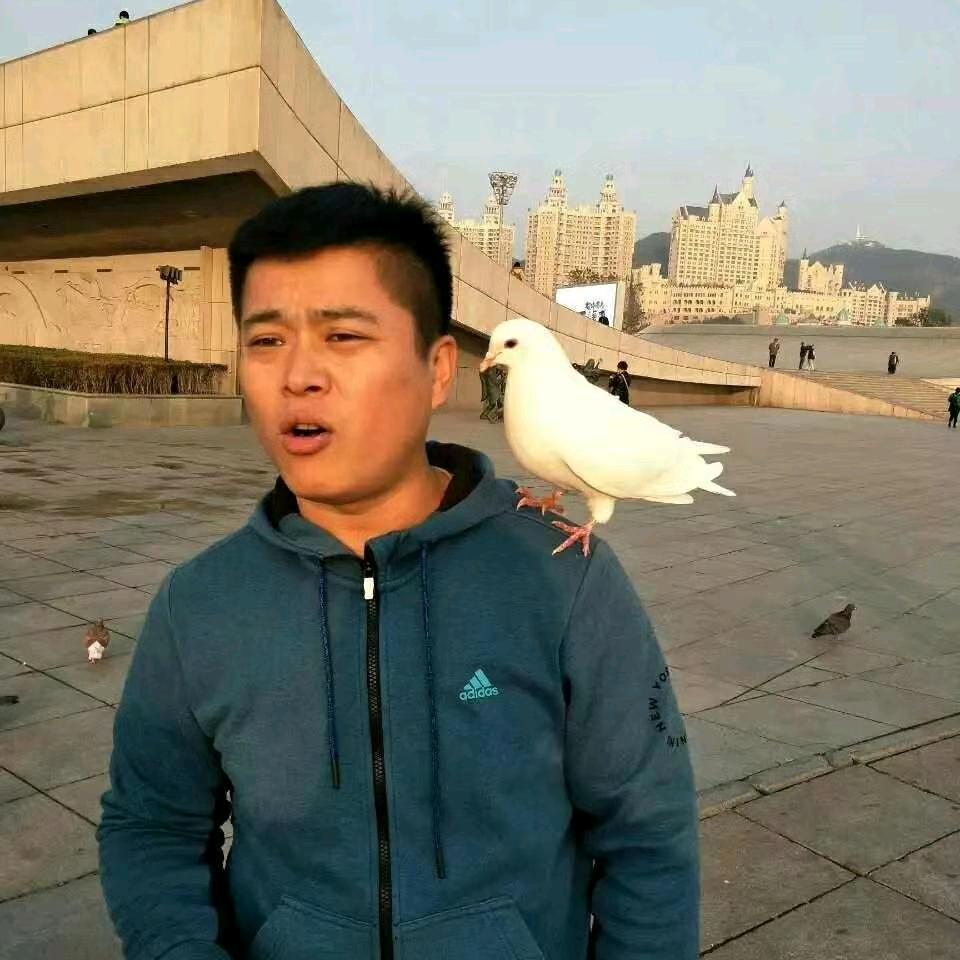 华長宇