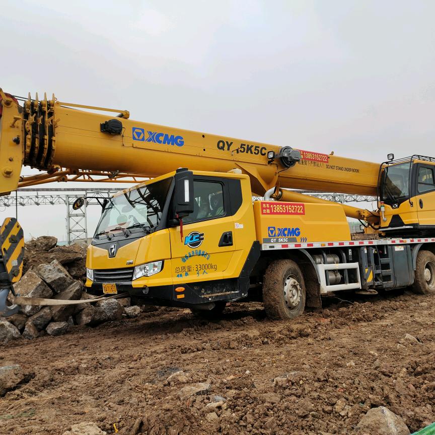 顺丰吊车出租8---300吨！随车吊12