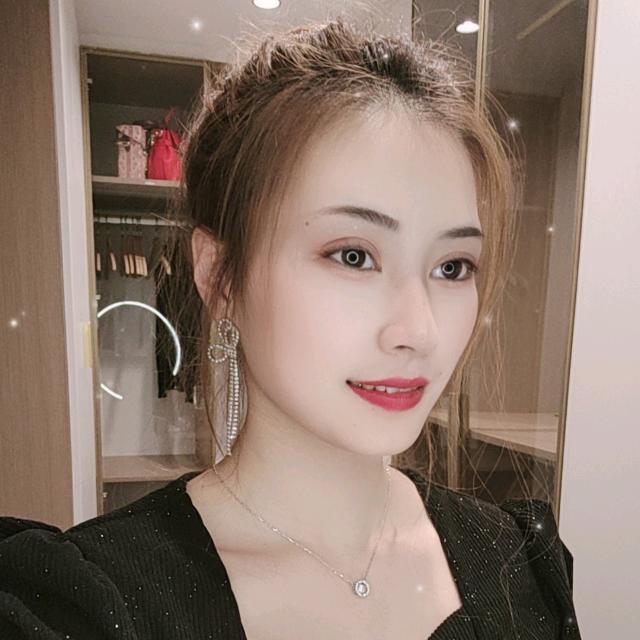 Z 小玲子很哇塞