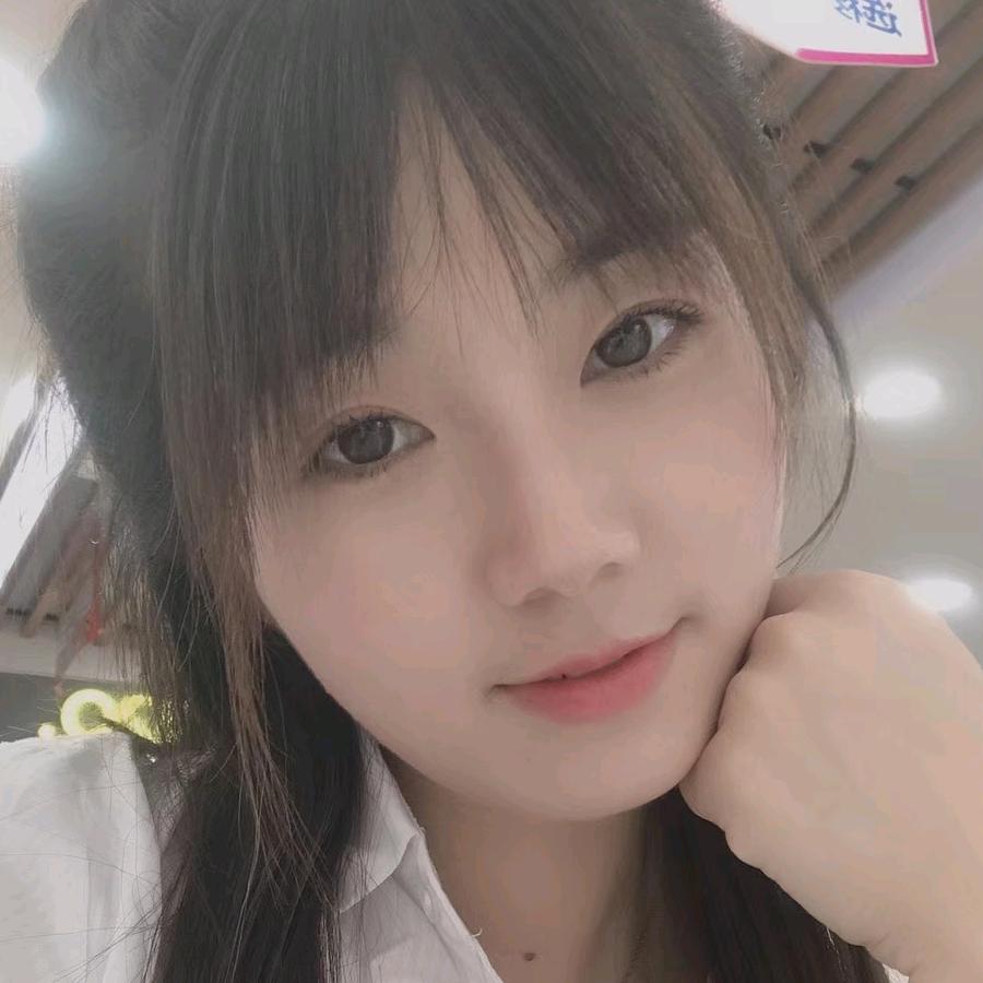 邹君@