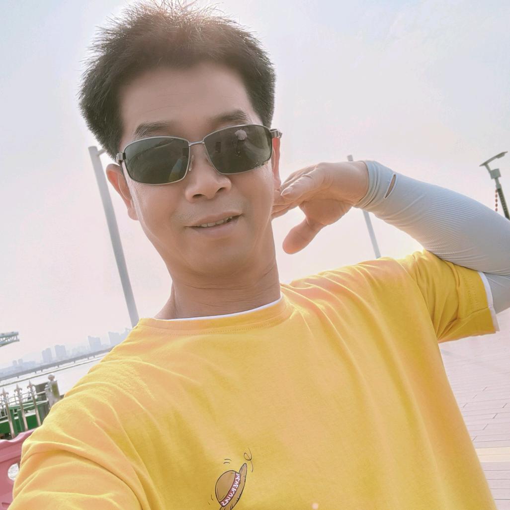 小黄