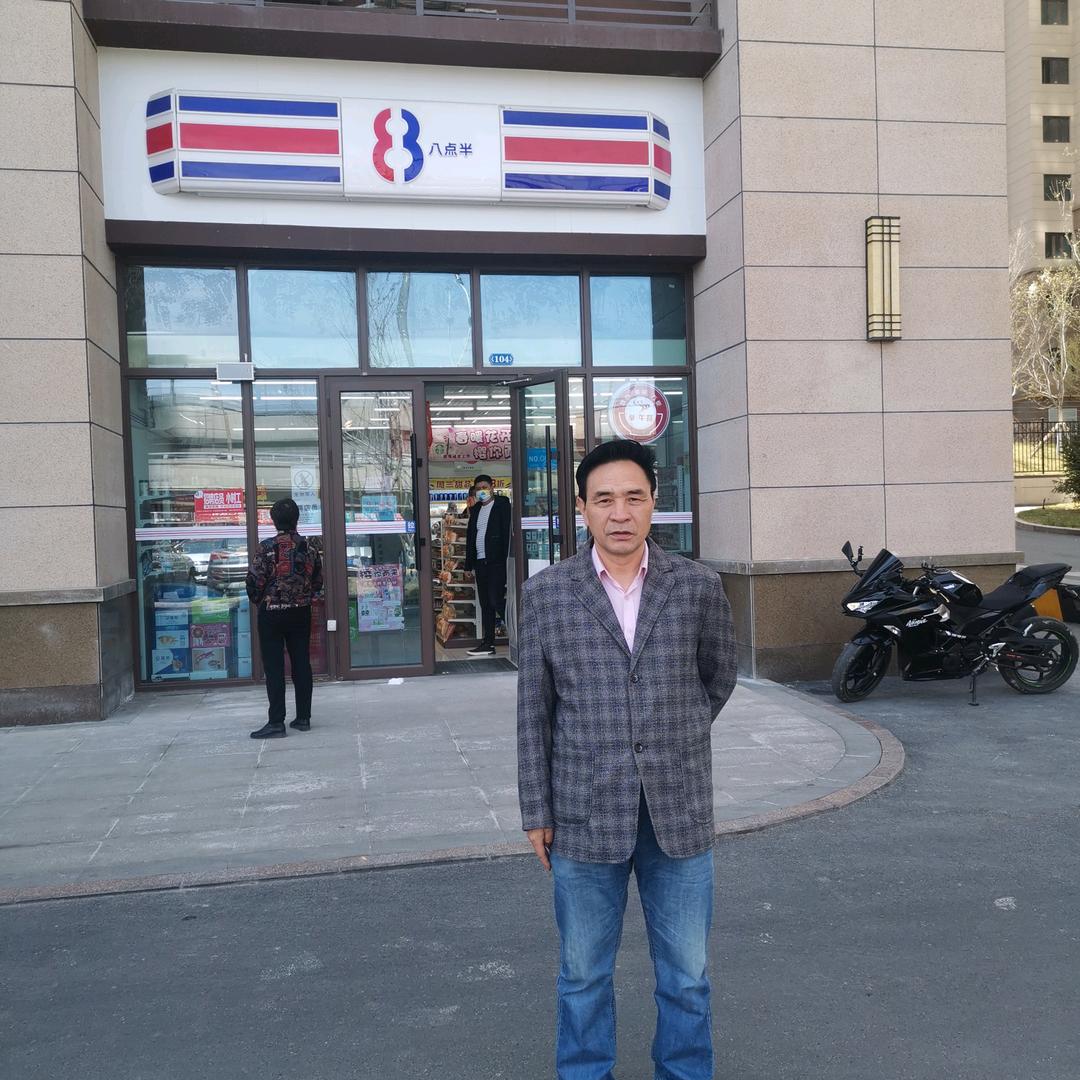 丁丁爸
