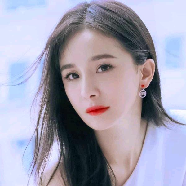 用户1457787613079