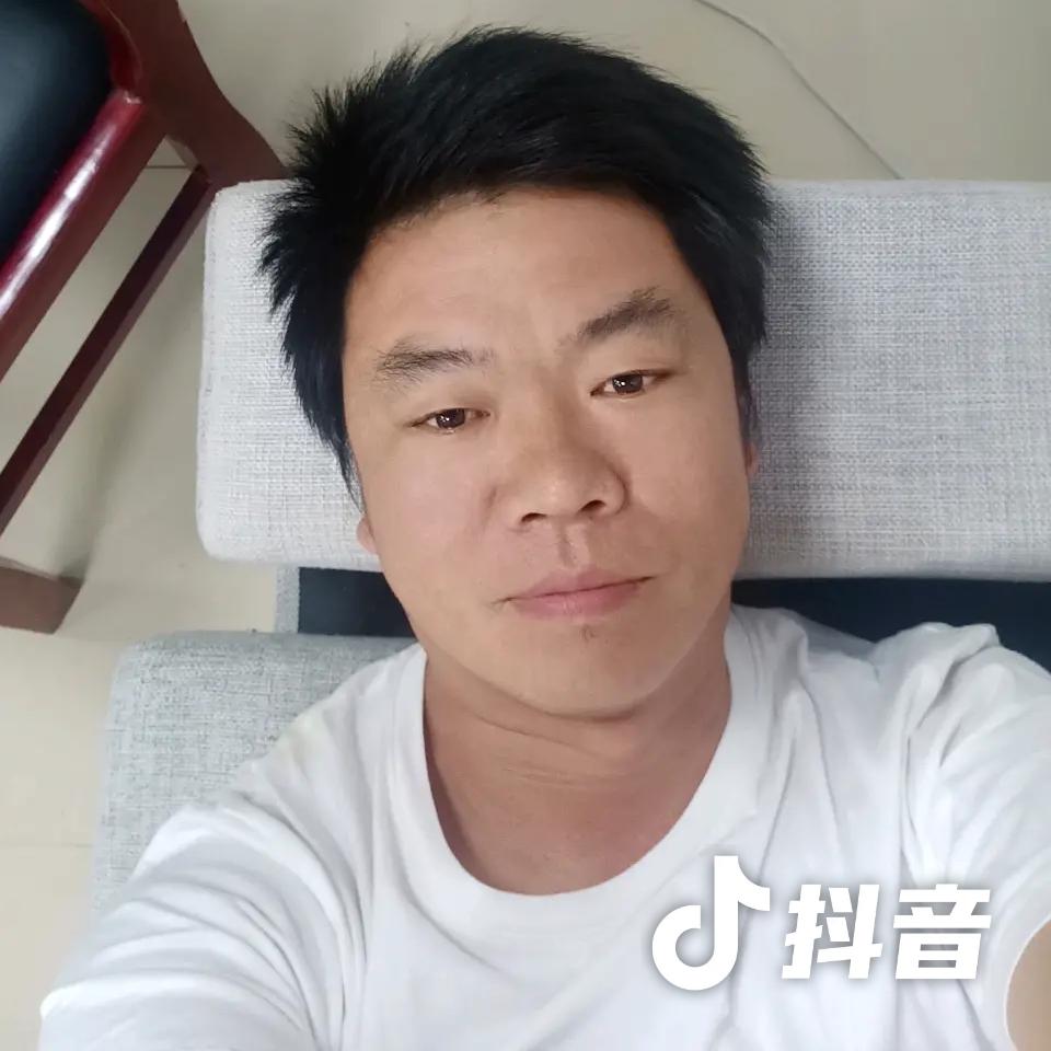 飛哥