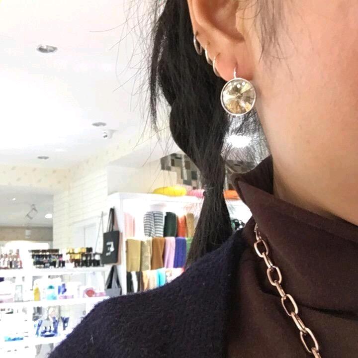 染成空白