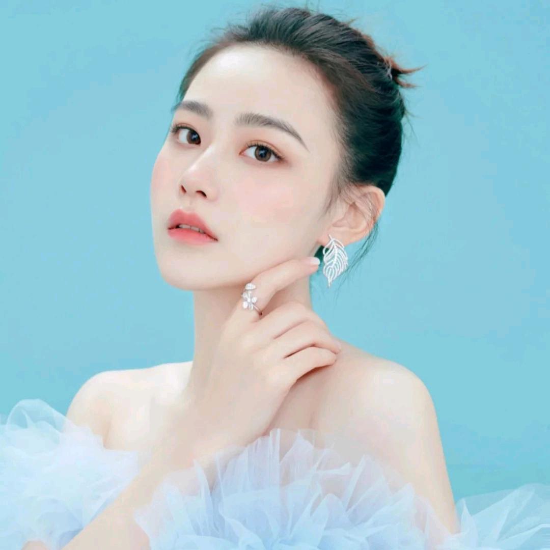 女神发饰