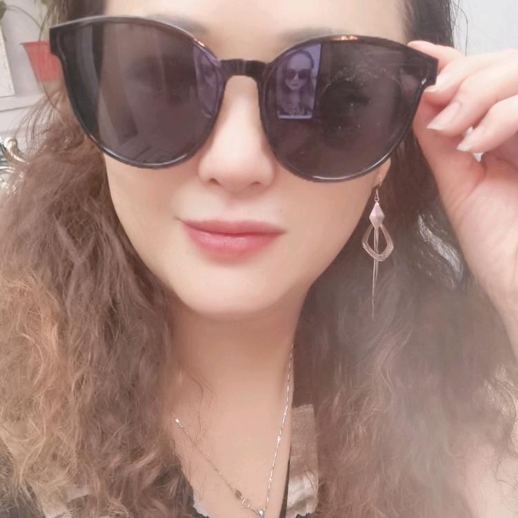 不在沉默，做个快乐的疯子