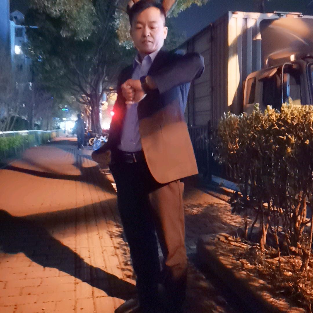 别拿无知当个性👈