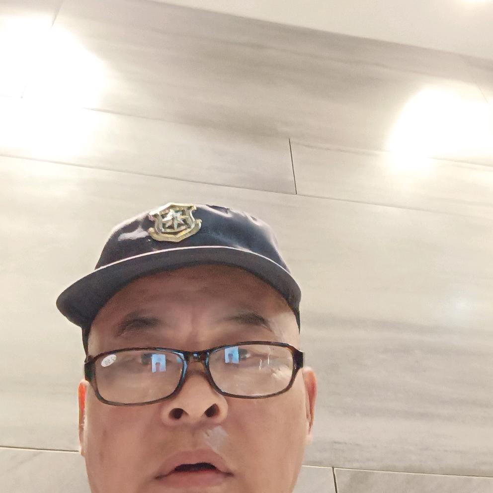 老刘.