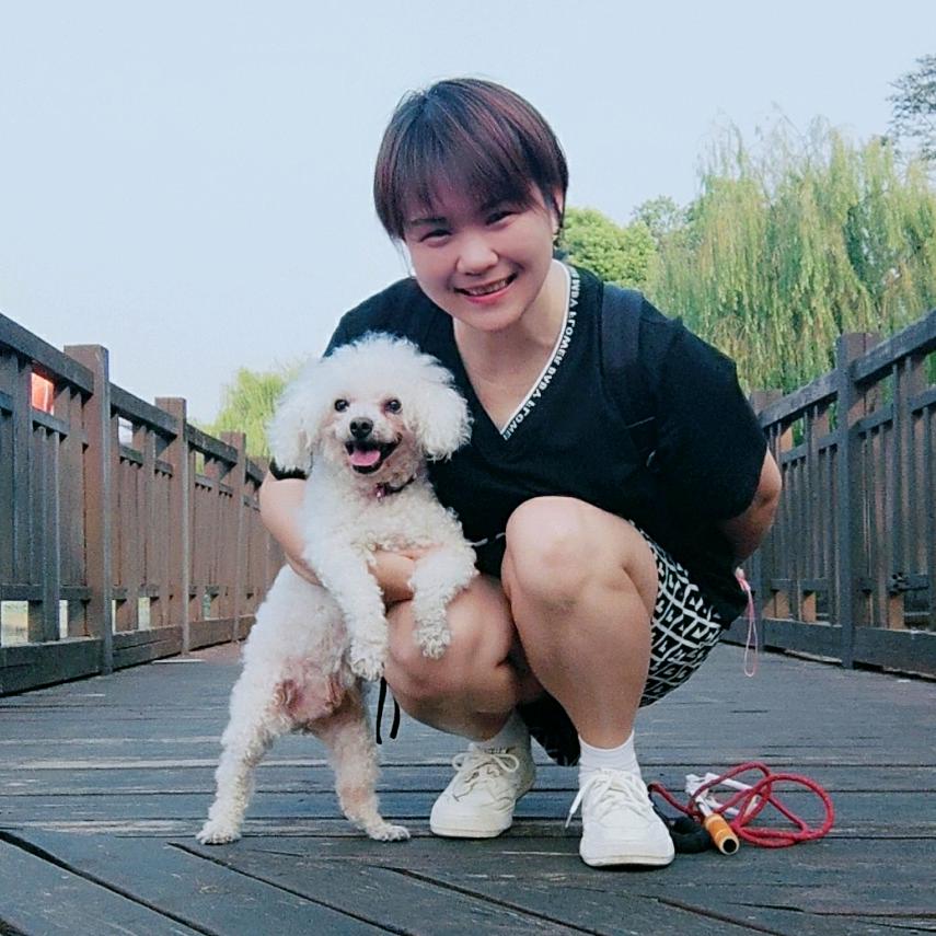 罗兔兔吃喝玩乐