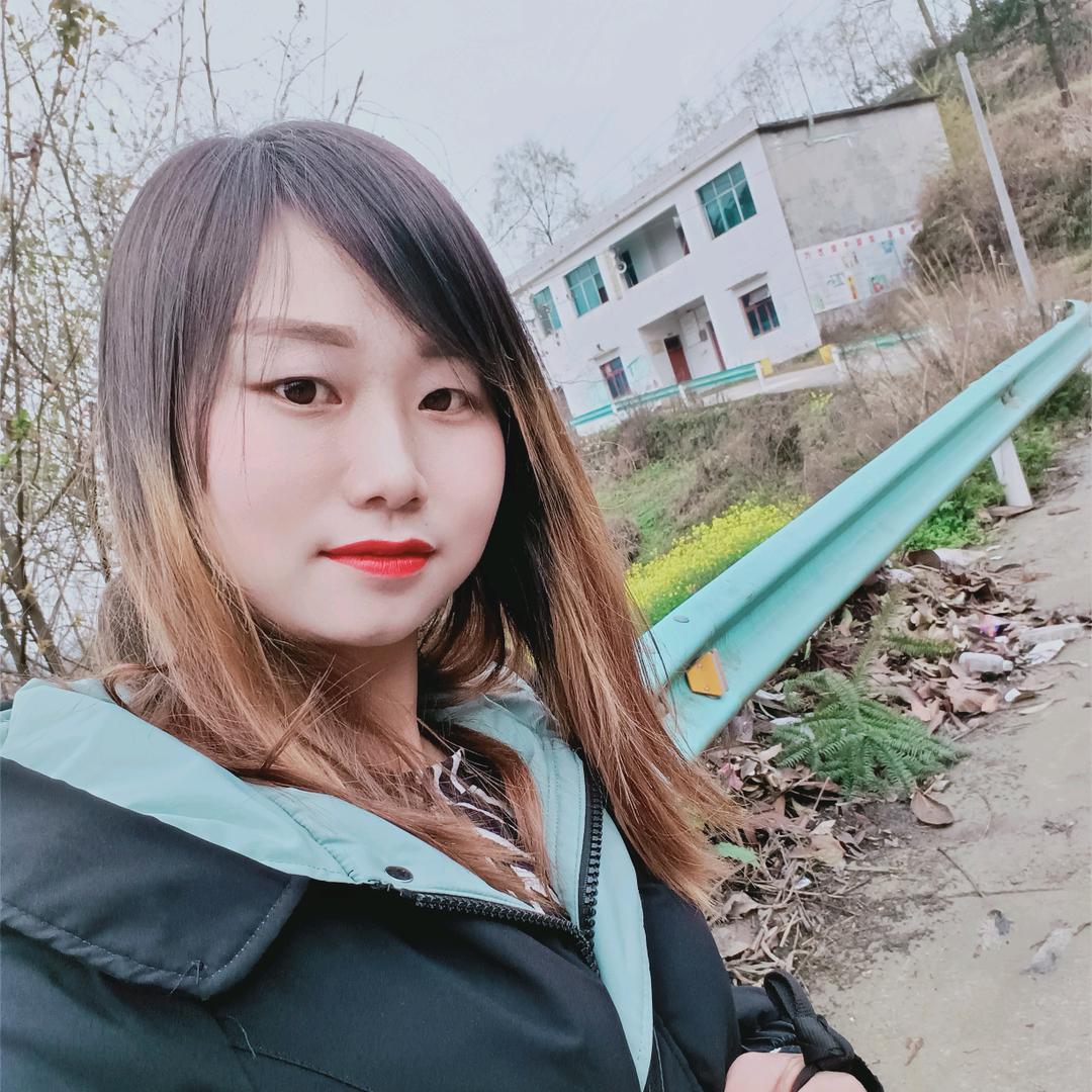 苗娘爱徒小辣椒   打鼓妹（郭）