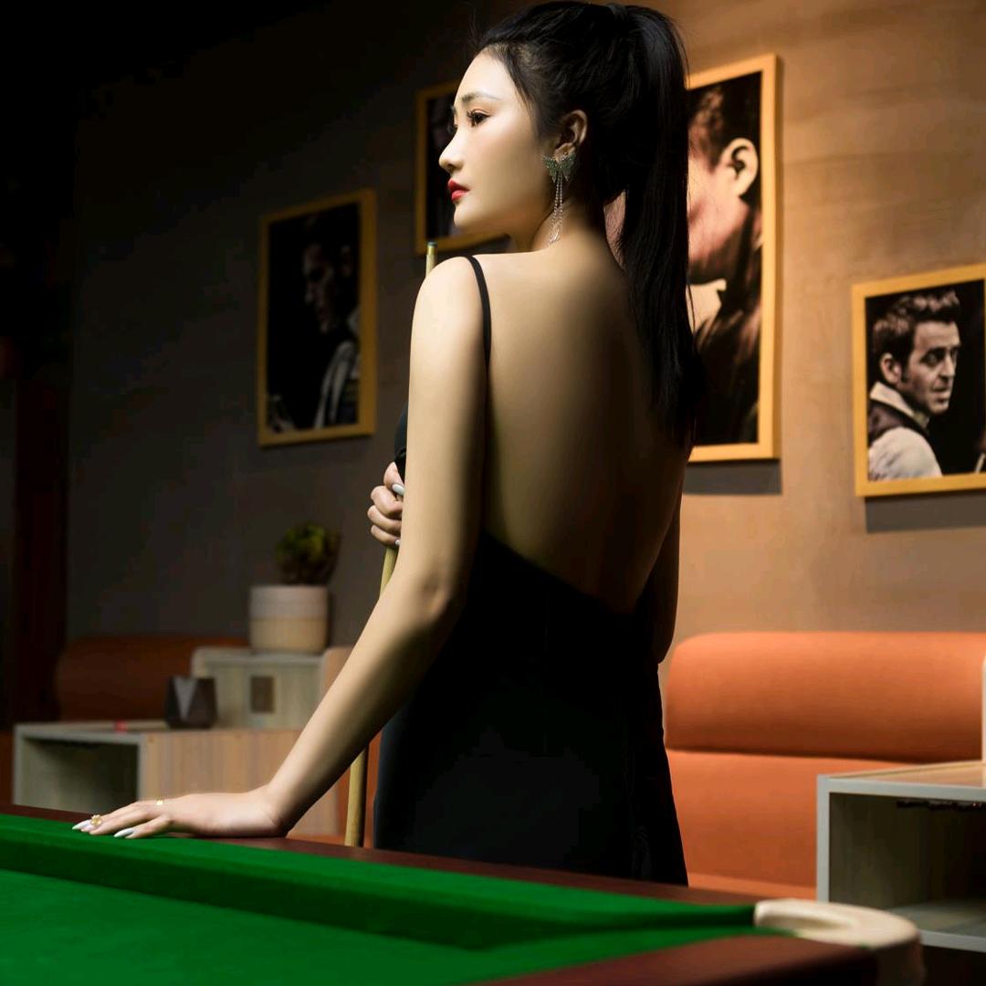 就是这家店美甲店.收学徒