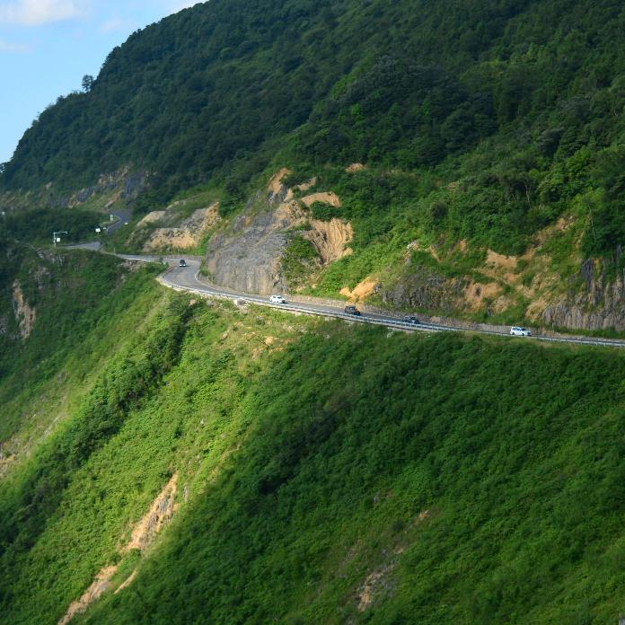 关山月