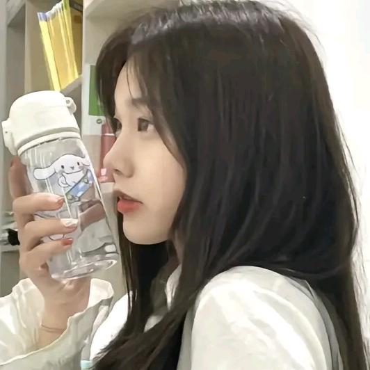 阿久久信息咨询
