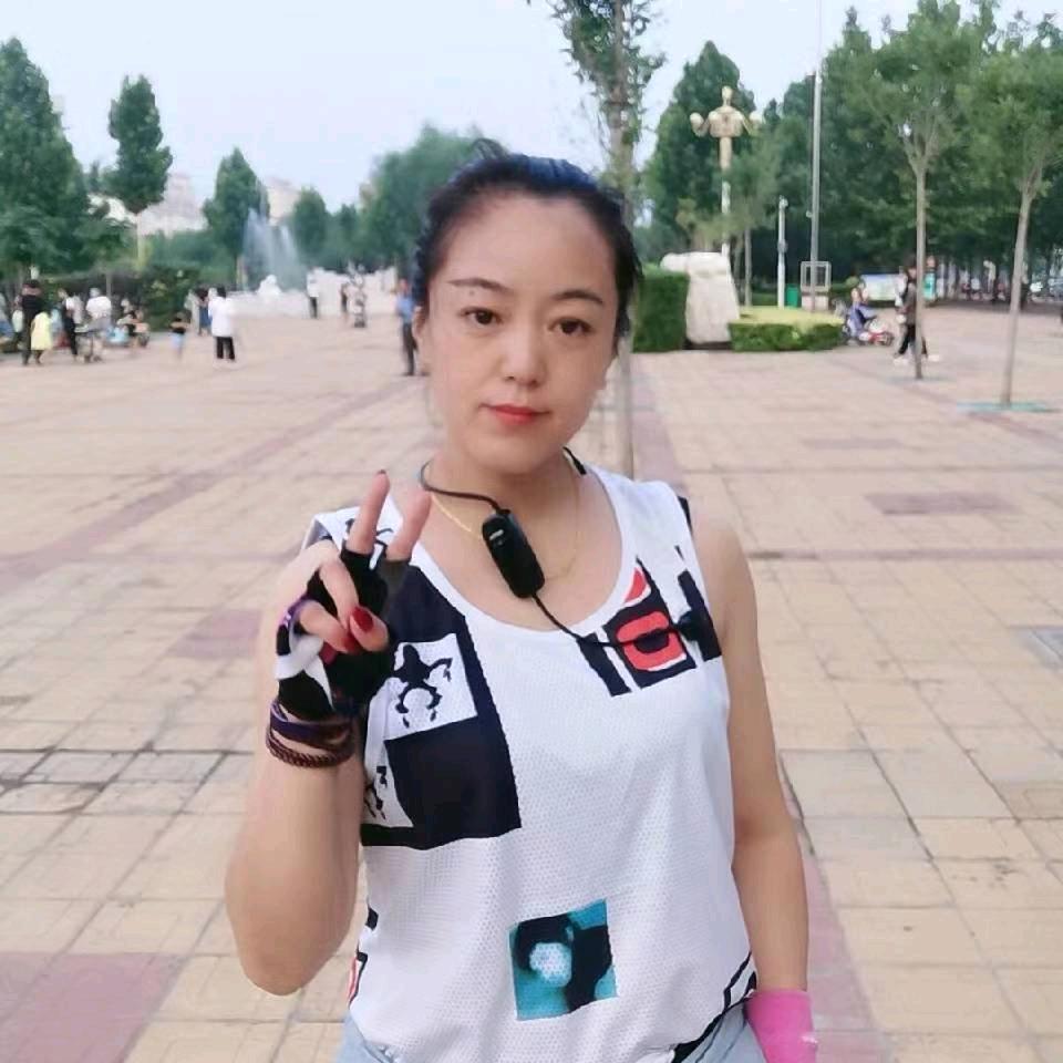拉风的女人