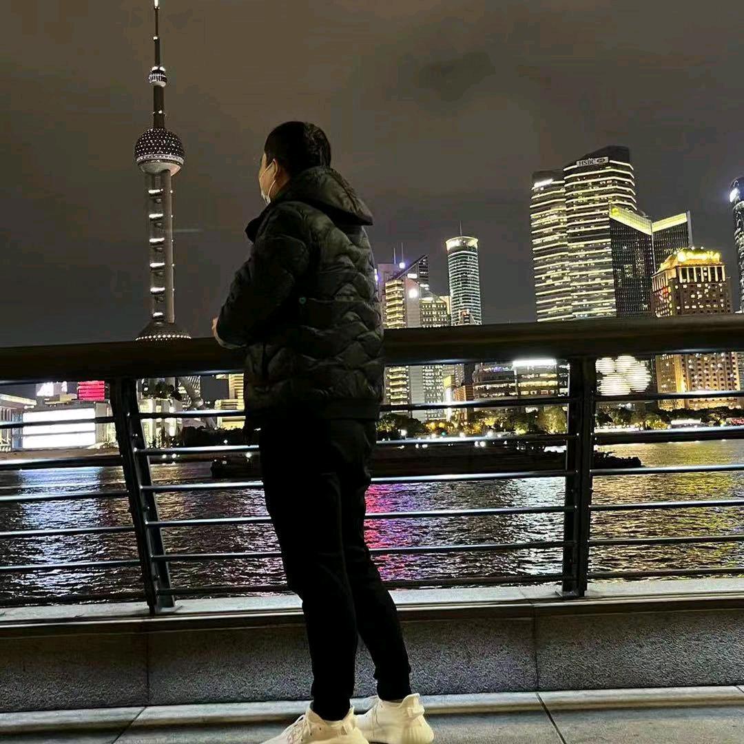 (  •̀֊•́ ) ̖́-左