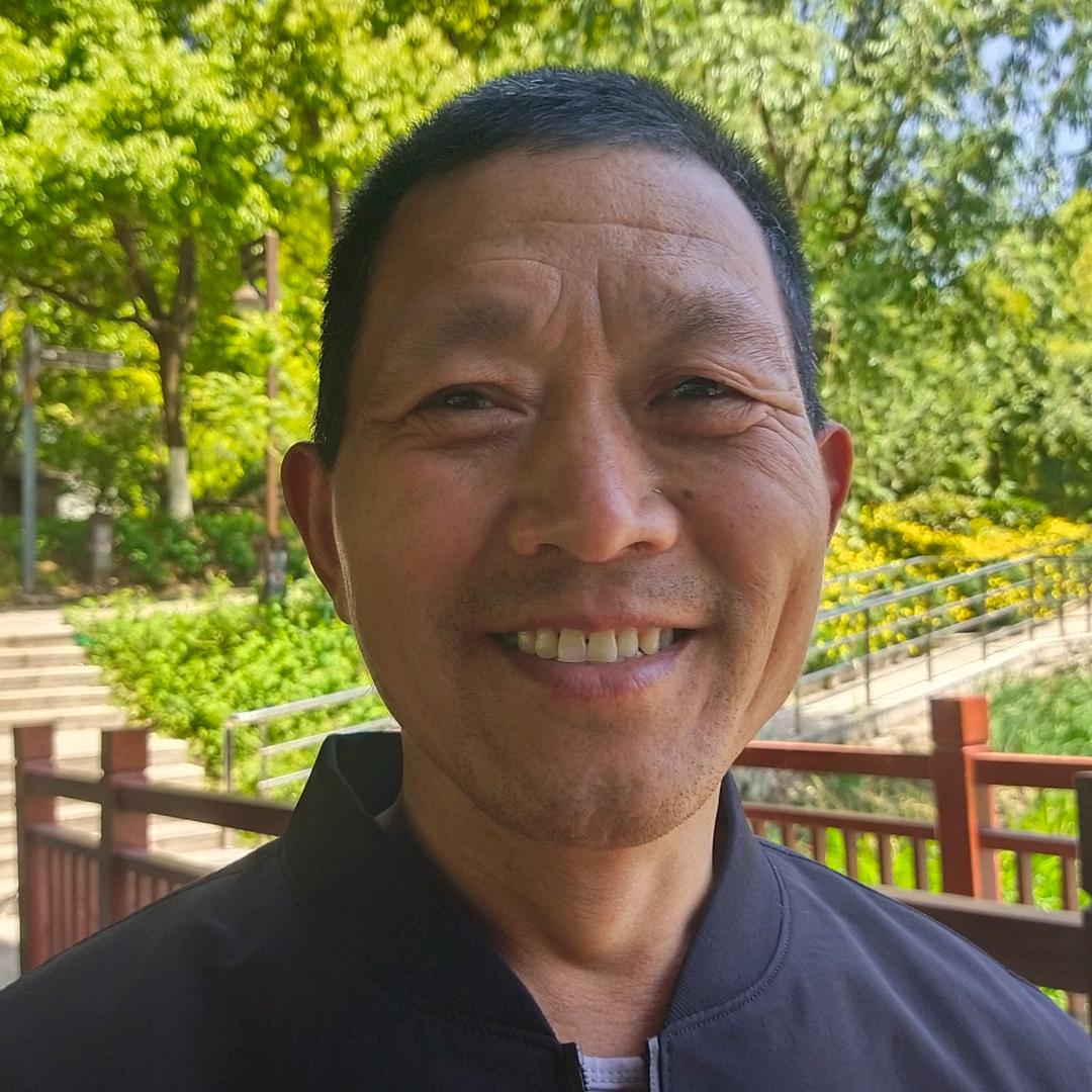 帅爷爷