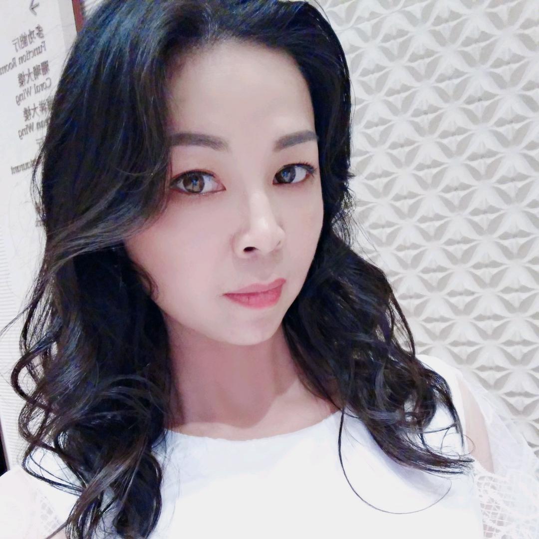 ℳঞ白  云 💕