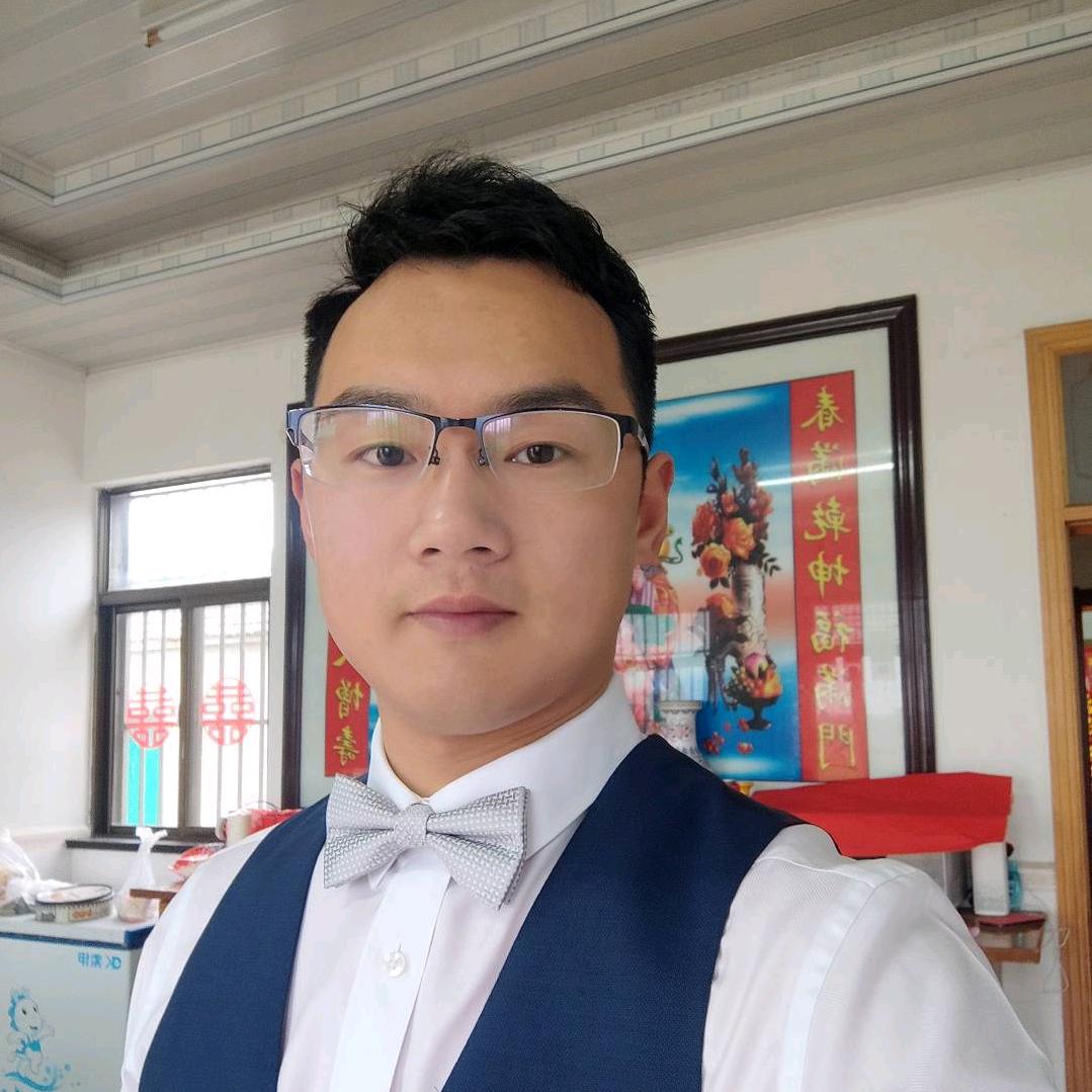 锁钥的心在右边