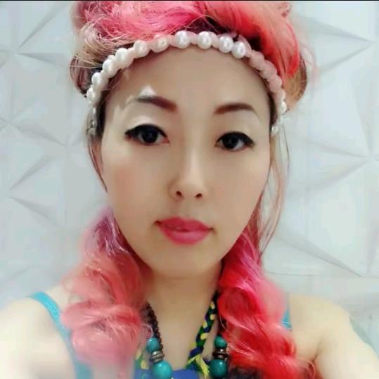 451754454小女人理发纹身棋牌室