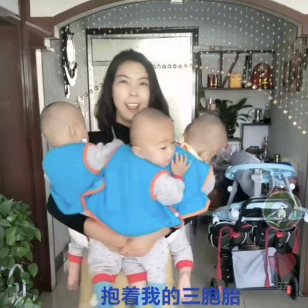 三胞胎妈妈海燕，五个娃