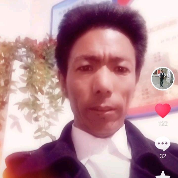罗布加措