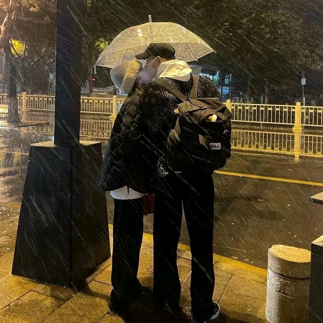 无奈，，。头像