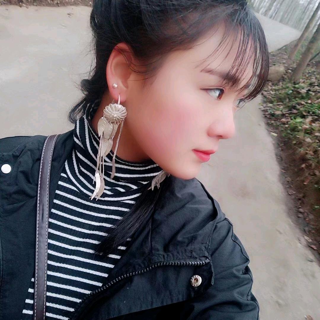 小利吖