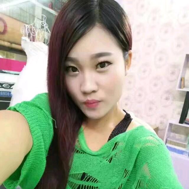 陈依
