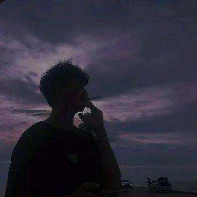 小青年