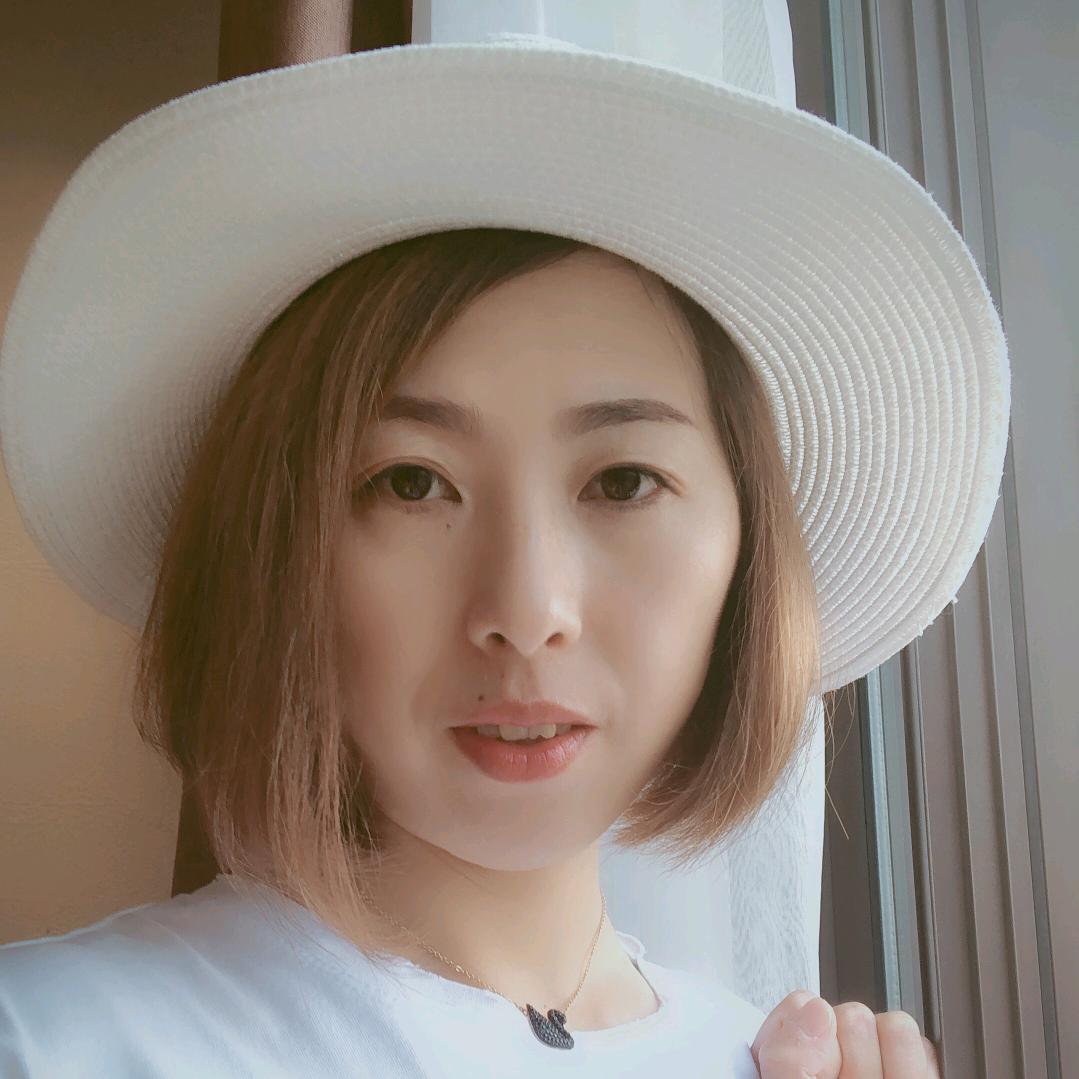 丹姐女装（每晚六点开播）