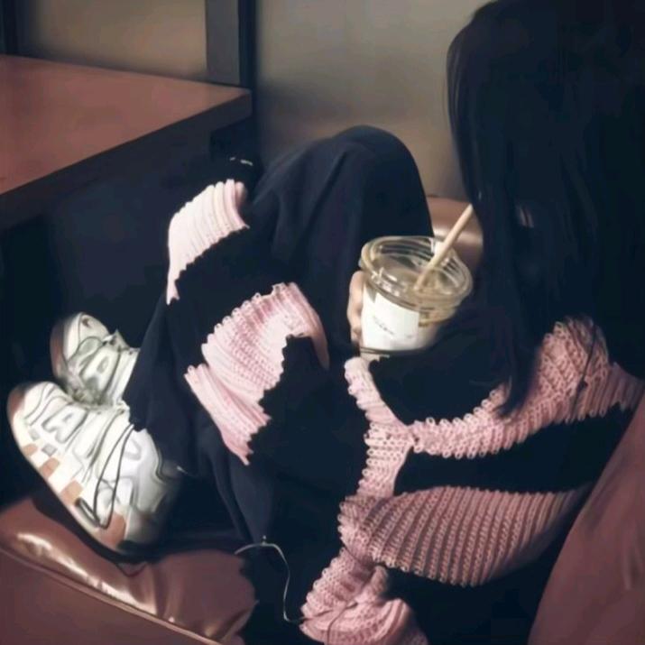 凤倾天阑₍˄·͈༝·͈˄*₎◞ ̑̑