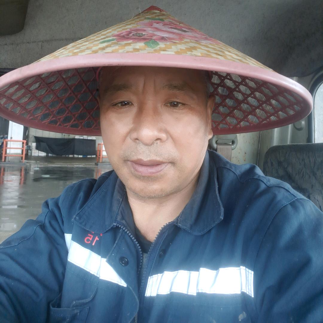 草帽刘哥