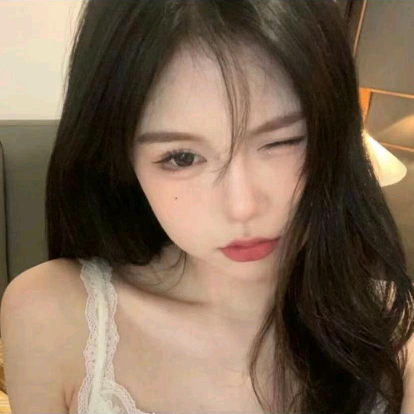 可乐味的小仙女🔛☕