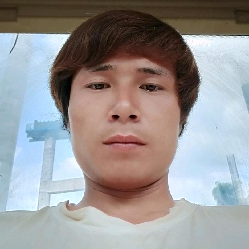 肚子疼。