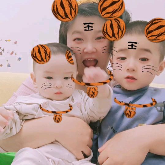 小尚尚