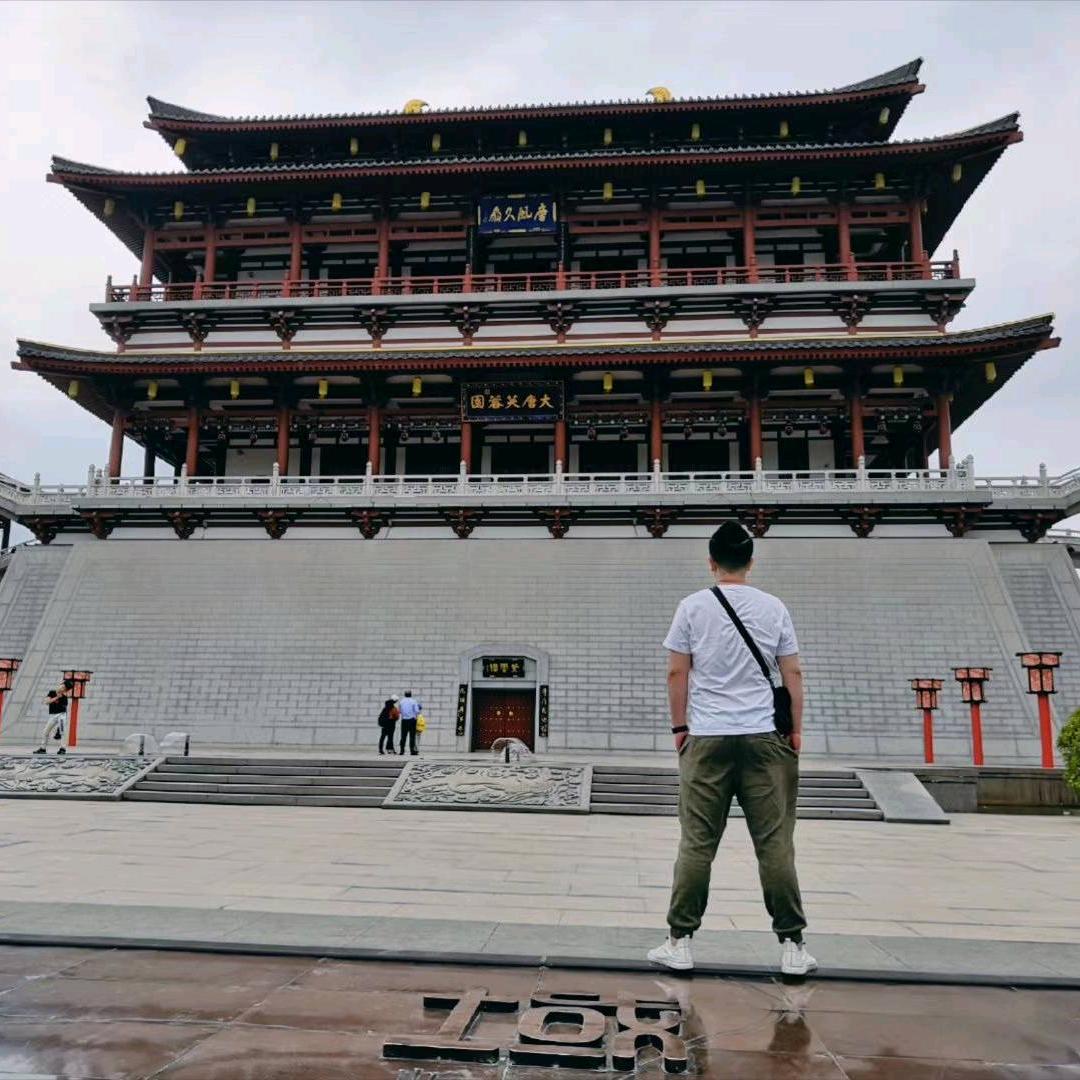 巷南