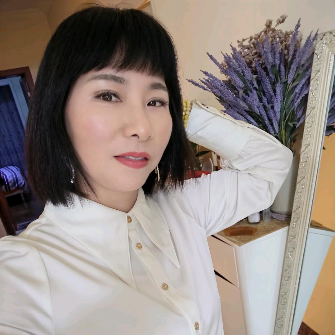 德佑房产明姐带你去看房