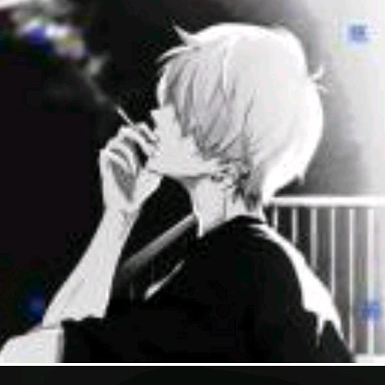 香烟🚬恋上嘴唇💋