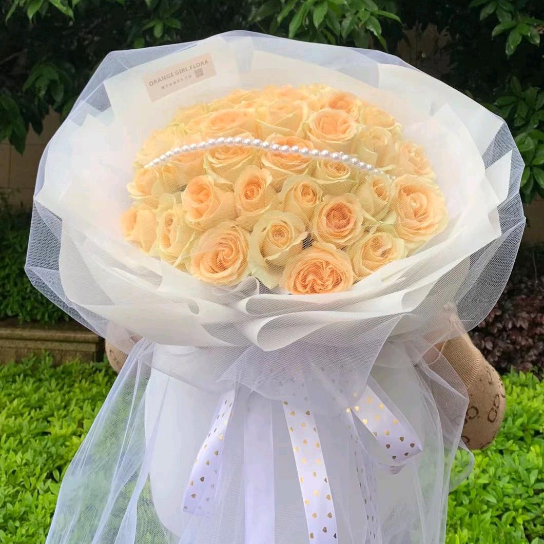 后花园鲜花